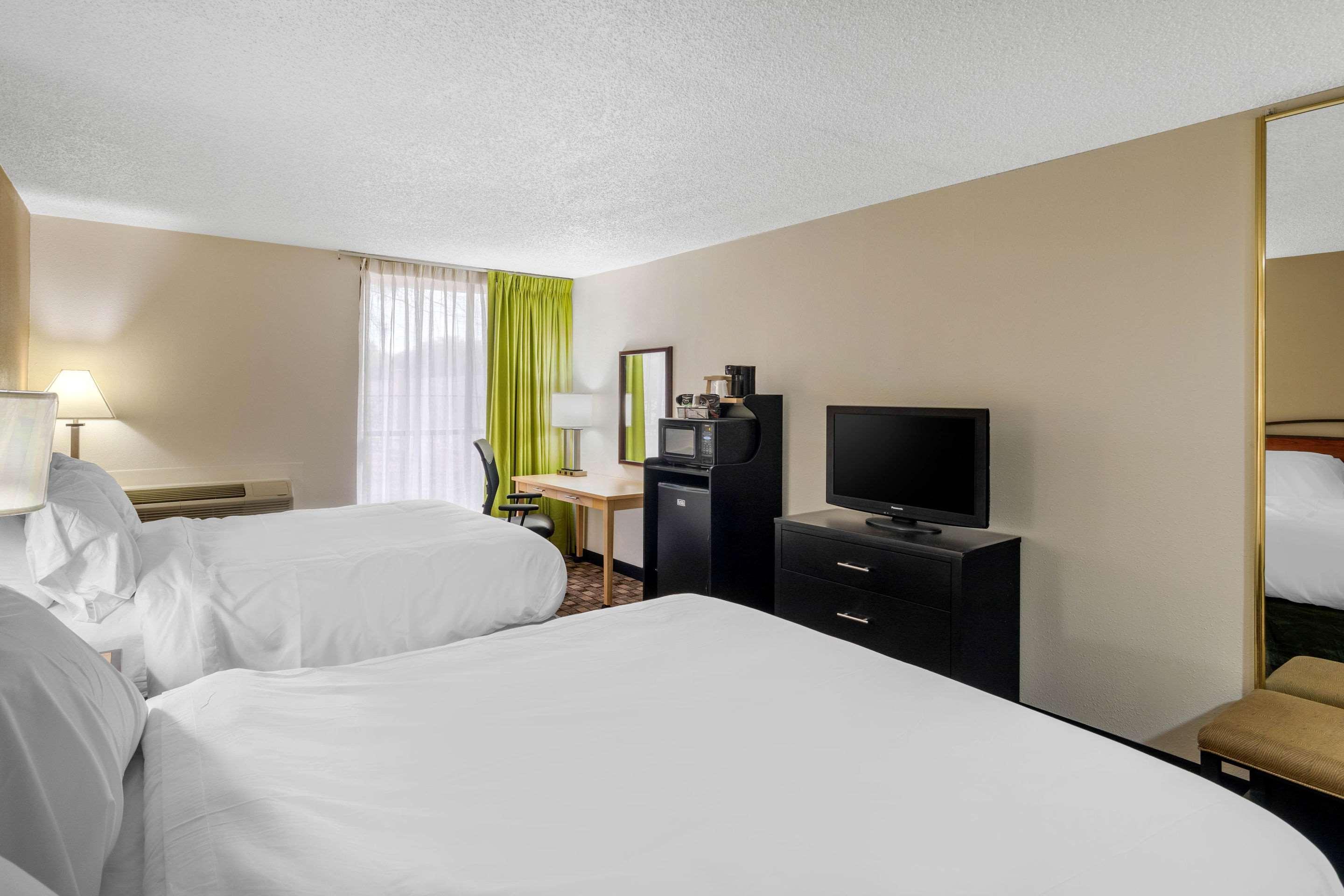 Quality Inn Tyler - Lindale Exteriör bild